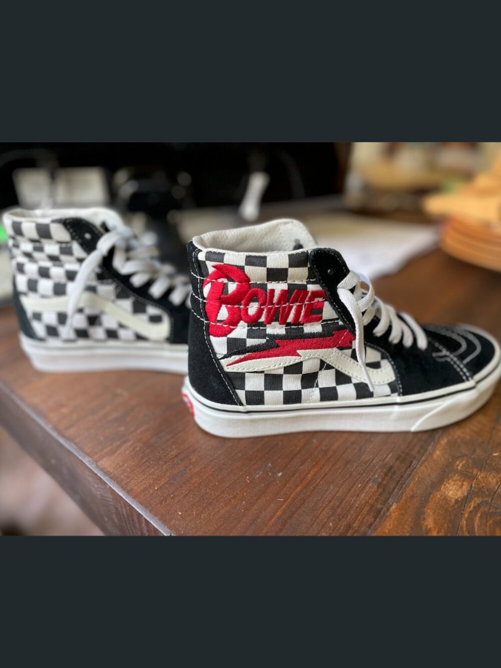 Vans Limited Edition David Bowie SK8-Hi ‘Diamond Dog’ (US Men 4.5 Women 6)